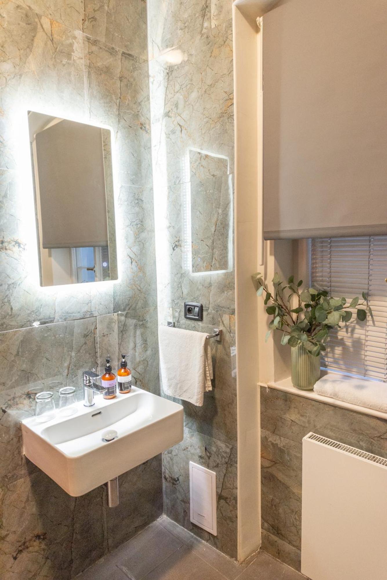 Appartamento Adam's - Great Price & Location Praga
